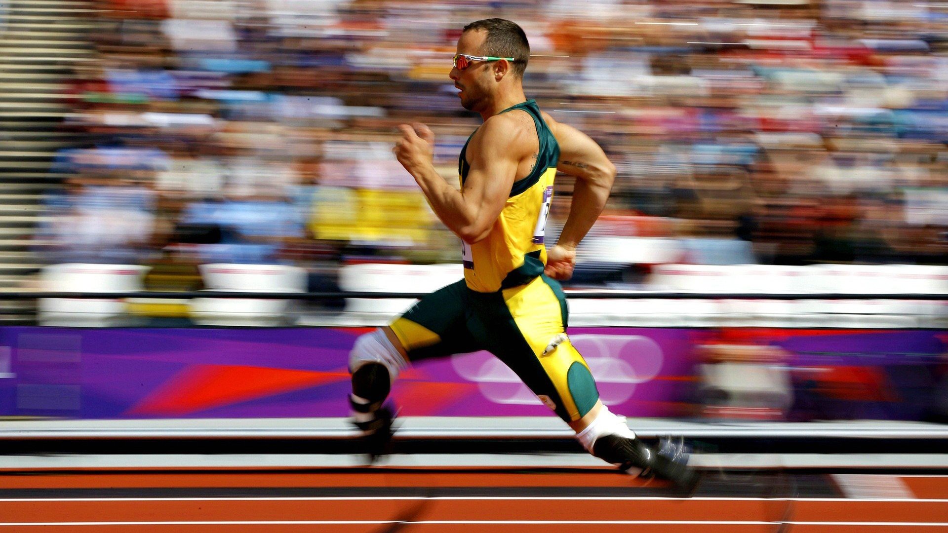 球场“铜墙铁壁”防线：最难攻破的防守奇观，铜墙铁壁铸防线